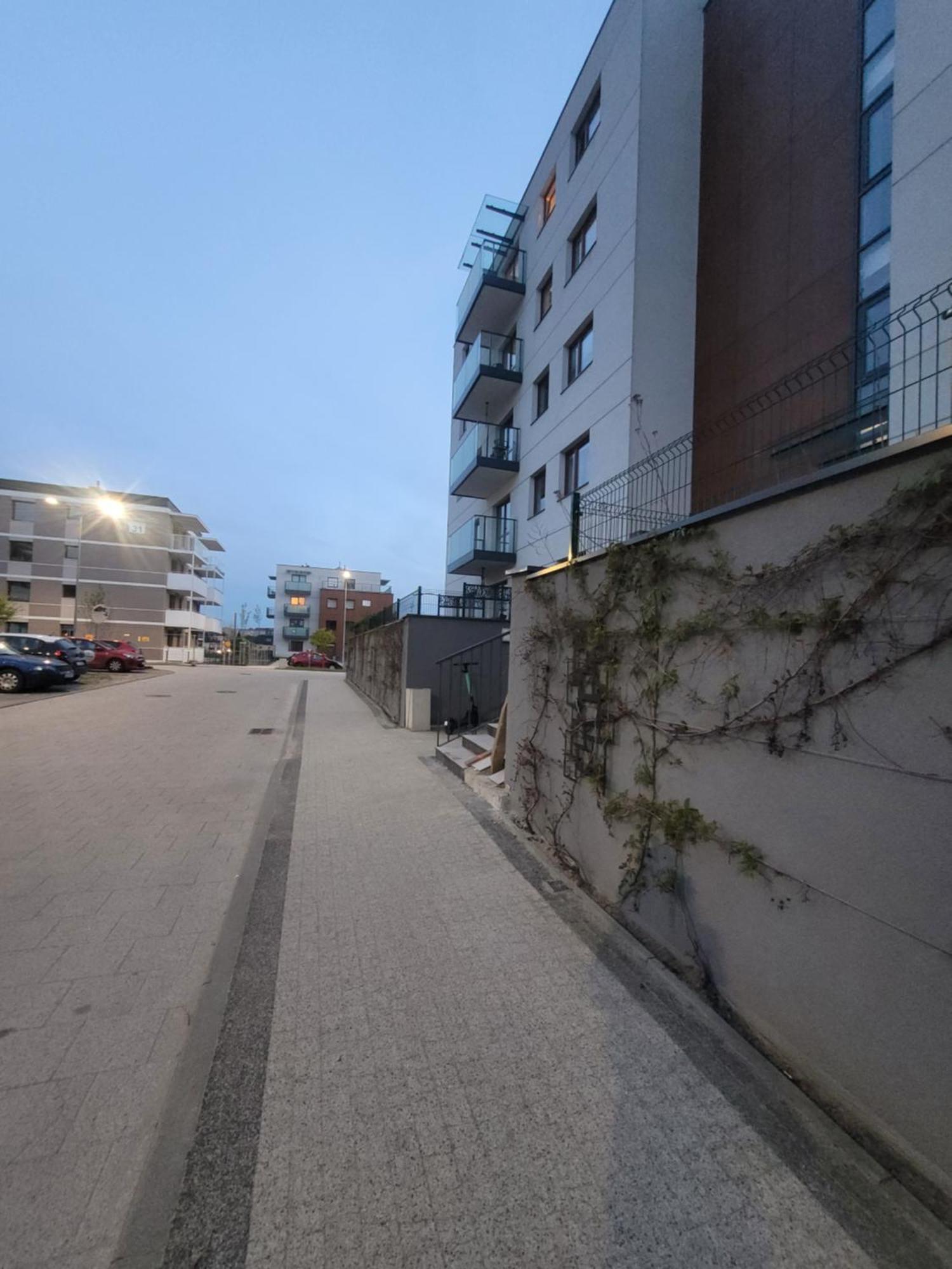 Apartament Gdanskアパートメント エクステリア 写真